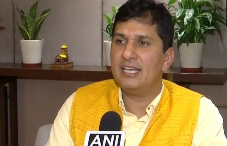 Punjab के बाद गणतंत्र दिवस परेड में Delhi का प्रदर्शन नदारद; मंत्री सौरभ भारद्वाज ने बताया प्रतिकूल रवैये से प्रेरित फैसला, केंद्र सरकार द्वारा बार-बार रद्द करने