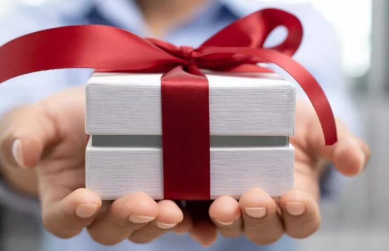 Valentines Day: अपने पार्टनर को Valentines Day पर इन बेहतरीन ईयरबड्स को गिफ्ट करें, मिल रहे हैं बड़े डिस्काउंट्स