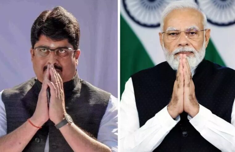 ‘एक मजबूत भारत की उज्जवल तस्वीर’ की बजाय, Raja Bhaiya ने क्यों की Modi सरकार की सराहना?