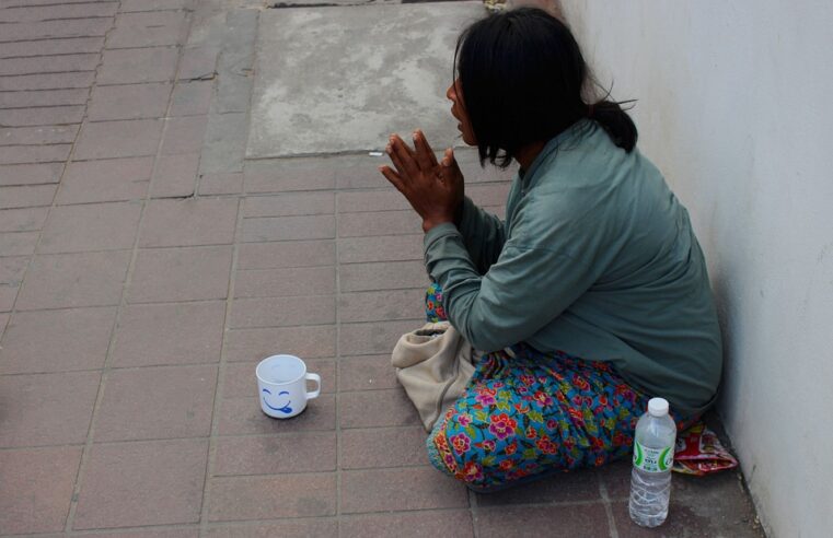 भीख मंगवाकर महिला ने 45 दिन में कमाए 2.5 लाख रुपये