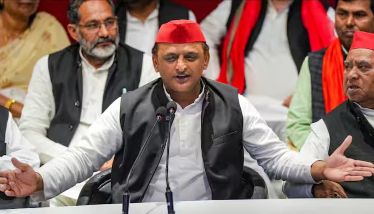 Lok Sabha Elections 2024: Akhilesh Yadav इन दो सीटों पर चुनाव लड़ेंगे! भाई धर्मेंद्र यादव को मिली यह जिम्मेदारी