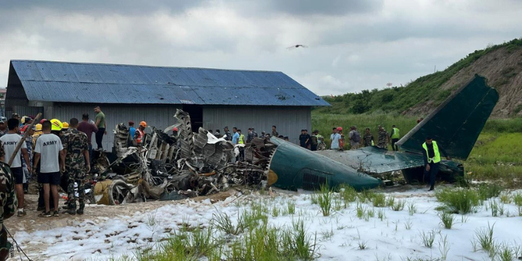 News in Shorts - Nepal Plane Crash Video Full उड़ान भरने के बाद विमान दुर्घटनाग्रस्त